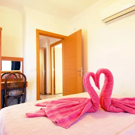 Hotel Lidya